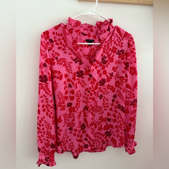 ANN TAYLOR Like New Floral Blouse MP - Picture 3 of 5